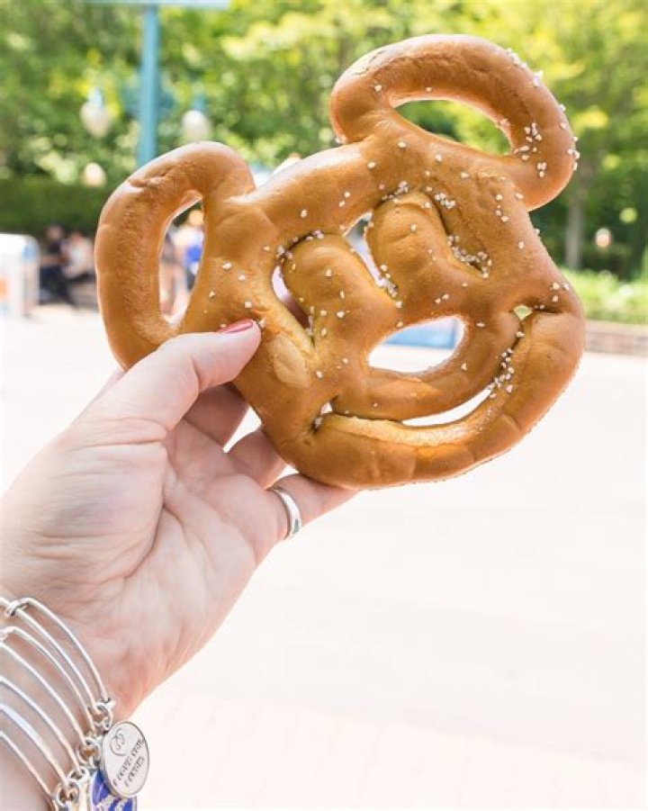 10 Most Popular Disney Park Snacks—Ranked!
