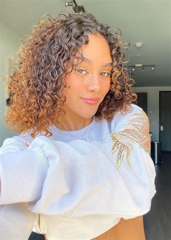 Alicia Montes Height, Weight, Age, Body Statistics