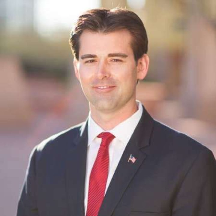 Andrew Walter Bio - affair,married,spouse,salary,net worth,bio,career