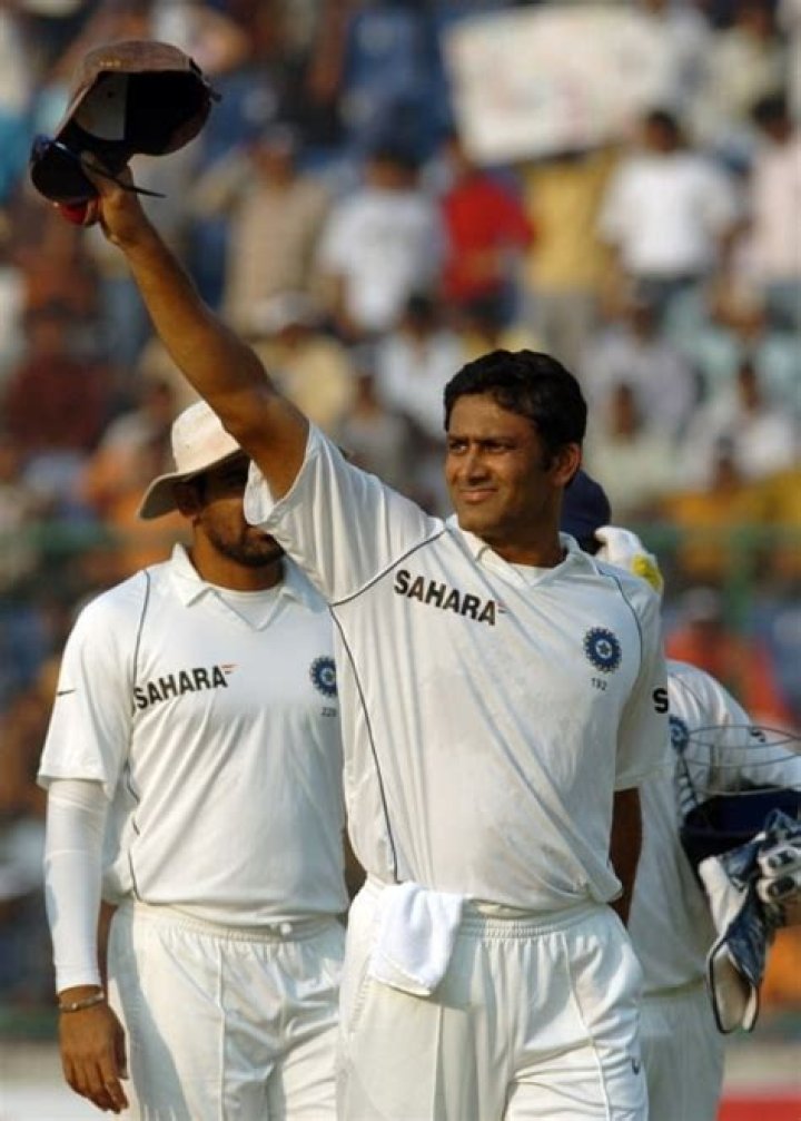 Anil Kumble Height, Weight, Age, Spouse, Family, Facts, Biography