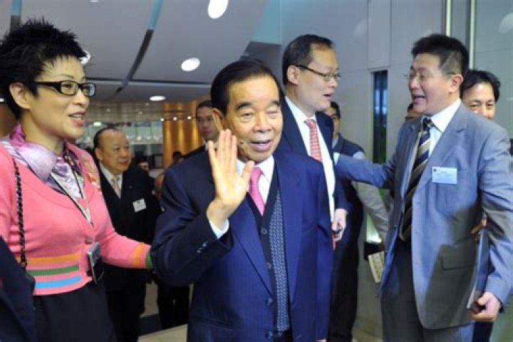 Cheng Yu-tung Net Worth | Celebrity Net Worth