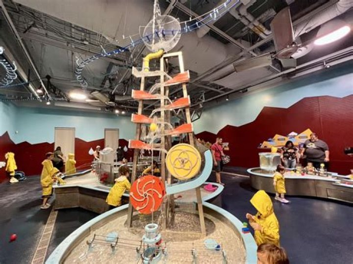 CKX To Buy And Shut Down Elvis Themed Museum In Las Vegas