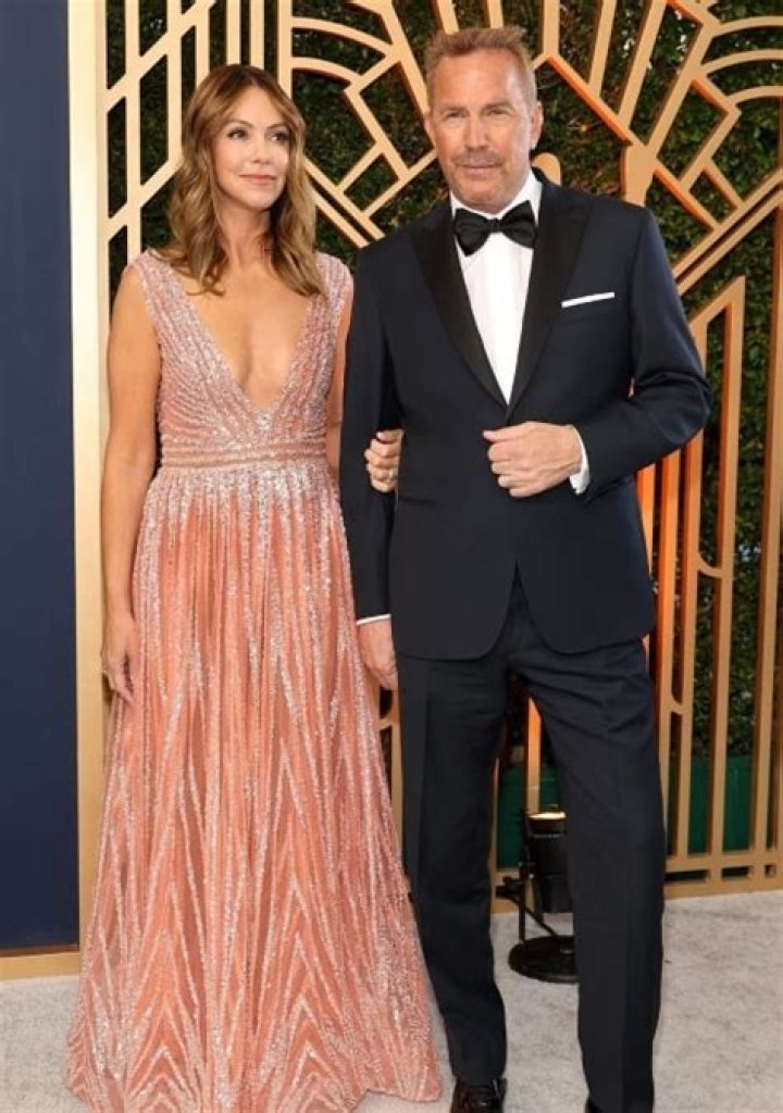 Dianna Dahlgren Height, Weight, Age, Spouse, Family, Facts, Biography