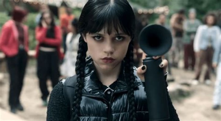 Doctor Shares the Top 5 Fruits "To Get You Pooping"