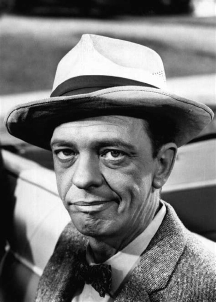 Don Knotts Height, Weight, Age, Girlfriend, Family, Facts, Biography