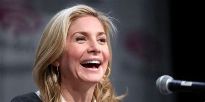 Elizabeth Mitchell Net Worth | Celebrity Net Worth