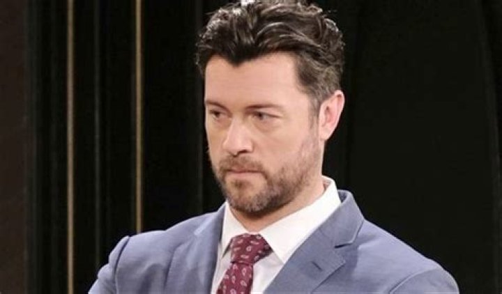 Harris Confronts EJ-What Has He Done With Stefan?