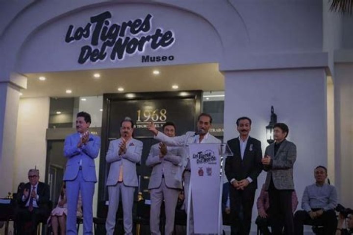 Hire Los Tigres Del Norte for a Corporate Event or Performance Booking.