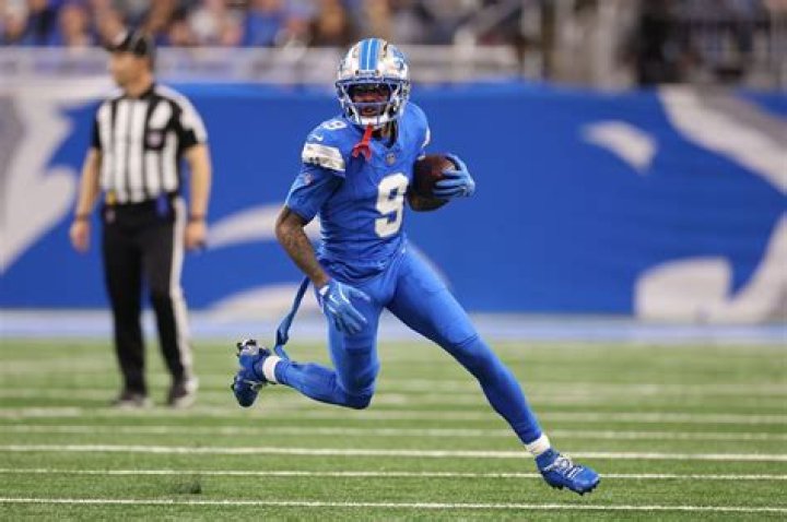 Keith L. Williams Height, Weight, Age, Girlfriend, Biography, Family