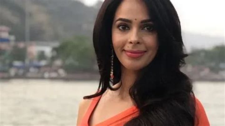 Mallika Singh Height, Weight, Age, Body Statistics
