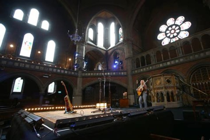 MelodyVR To Acquire Napster