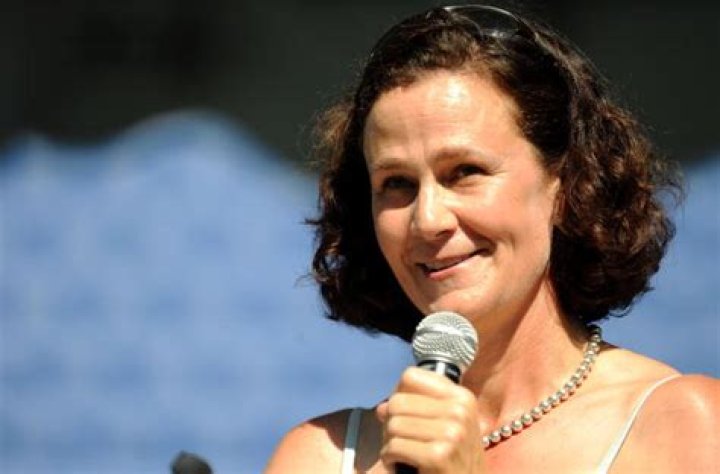 Pam Shriver Net Worth | Celebrity Net Worth