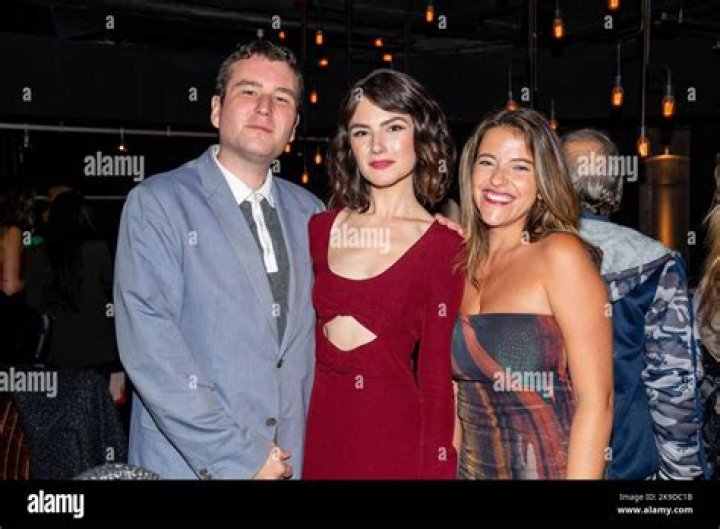 Paula Brancati Height, Weight, Age, Boyfriend, Parents