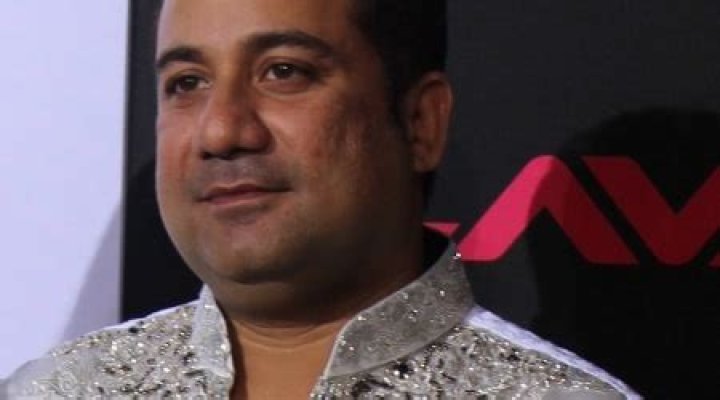 Rahat Fateh Ali Khan Height, Weight, Age, Wife, Children, Facts
