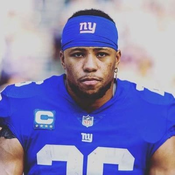 Saquon Barkley Bio, biography, wiki, age, net worth, affair, girlfriend, married, ethnicity, nationality, salary, contract, stats, house