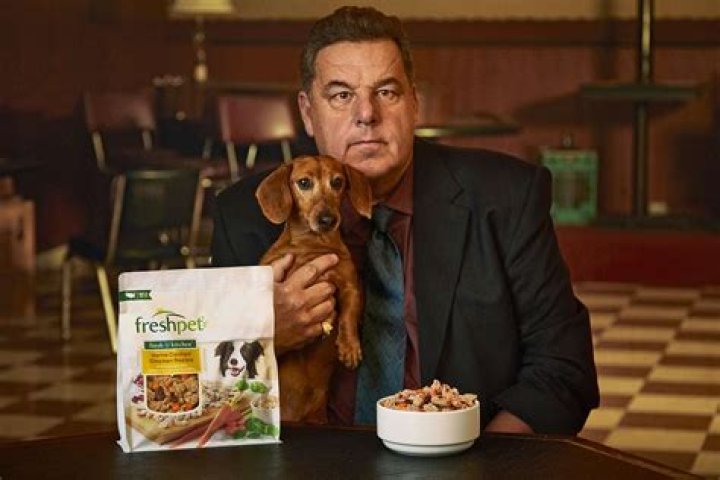 STEVE SCHIRRIPA – Celeb Secrets