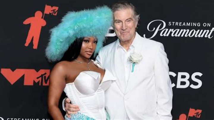 Summer Walker Height, Weight, Age, Boyfriend, Family, Facts, Biography