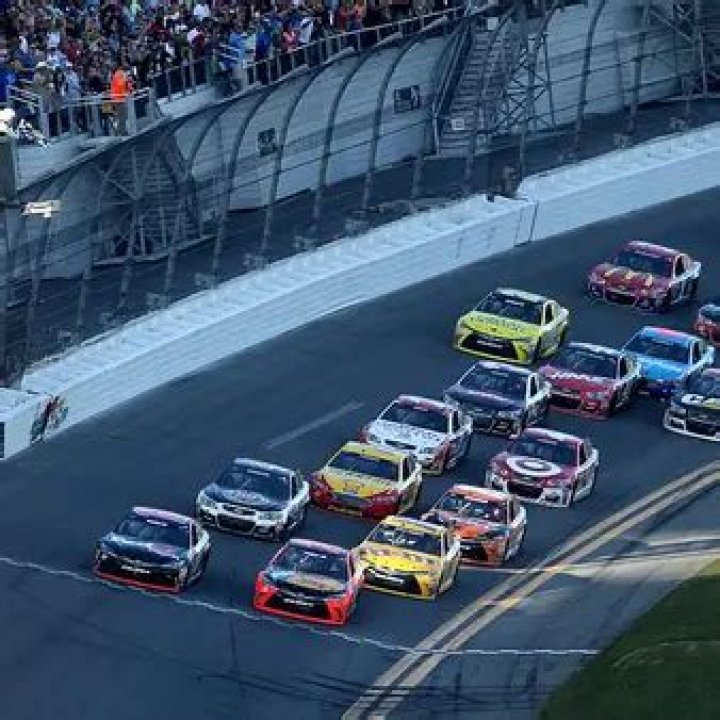 The 15 Highest-Paid Race Car Drivers In The World (2017)