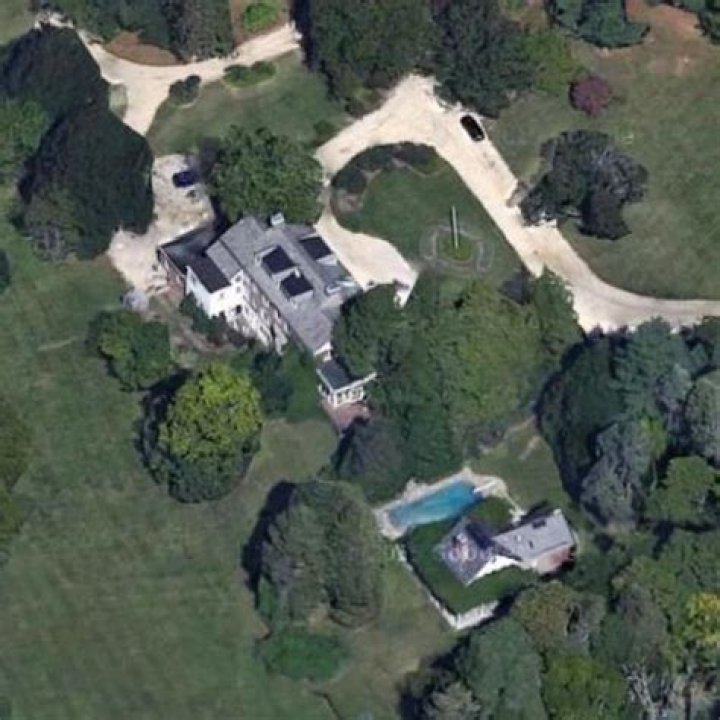Where Does Bruce Springsteen Live?