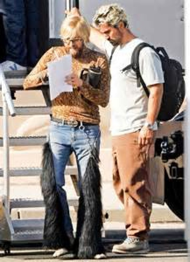 Who is Jonna Walsh Dating Now