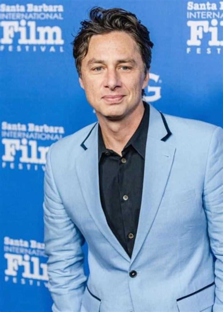 Zach Braff Height, Weight, Family, Facts, Girlfriend, Education, Biography